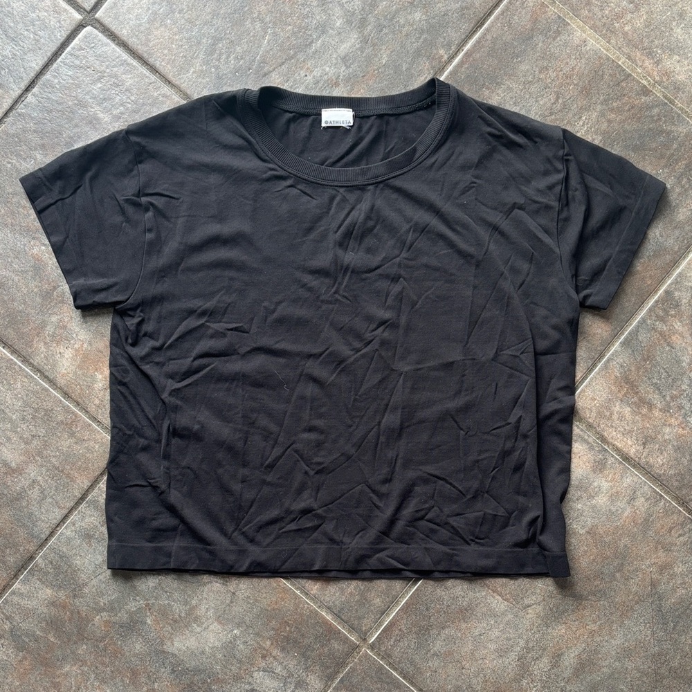 Athleta Cropped Crewneck Short Sleeve Tee